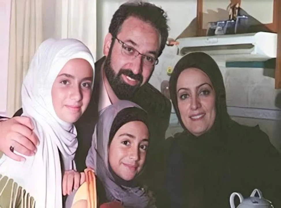 اولین عکس از فرزاد جمشیدی و همسرش | جدیدترین عکس خانوادگی از فرزاد جمشیدی